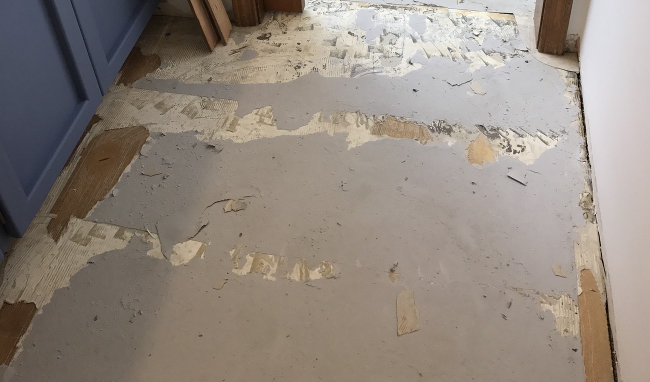 How to Remove Linoleum Flooring